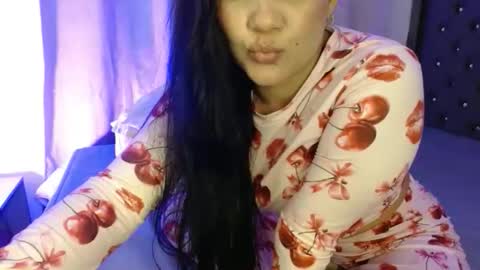 mara4sweet online show from March 16, 11:30 pm