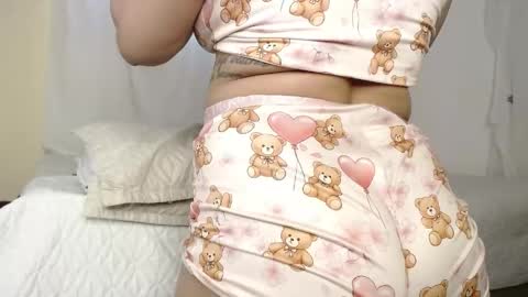 maraa_lee online show from March 23, 8:48 pm