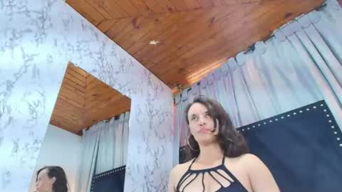 maraa_x online show from July 13, 5:35 pm
