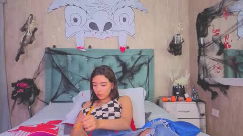 Snapshot of marcelaa_fox chatting on October 20, 7:50 pm Marcela online show from October 20, 7:50 pm