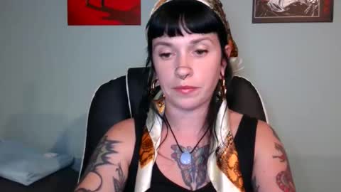Snapshot of marcelinealtaria chatting on October 19, 2:35 am MarcelineAltaria online show from October 19, 2:35 am