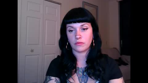 Snapshot of marcelinealtaria chatting on December 10, 4:13 am MarcelineAltaria online show from December 10, 4:13 am