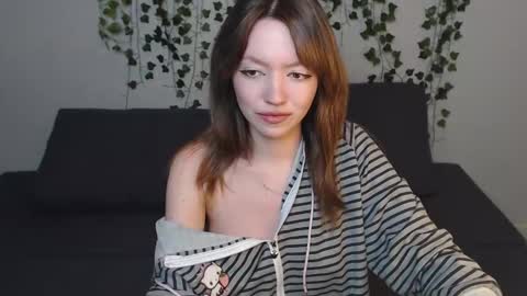 Snapshot of marcykink chatting on October 17, 4:10 pm Marcella online show from October 17, 4:10 pm