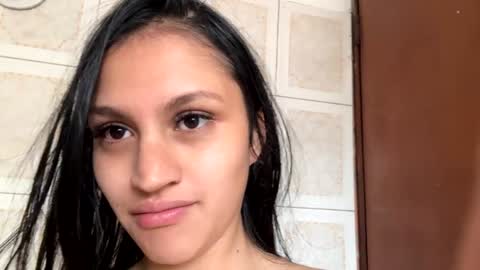 Snapshot of mardybum_ chatting on January 4, 6:40 pm Maria online show from January 4, 6:40 pm
