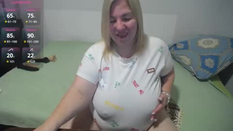 Snapshot of margaret_gem chatting on September 18, 7:18 am margaret gem online show from September 18, 7:18 am
