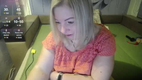 Snapshot of margaret_gem chatting on December 7, 12:02 pm margaret gem online show from December 7, 12:02 pm