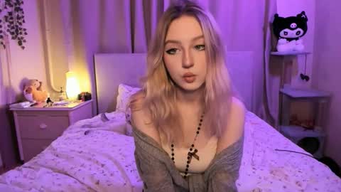 Margo online show from September 9, 8:30 pm