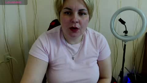 Mari online show from April 15, 5:52 am