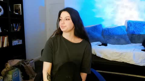 Mari online show from January 11, 9:47 am