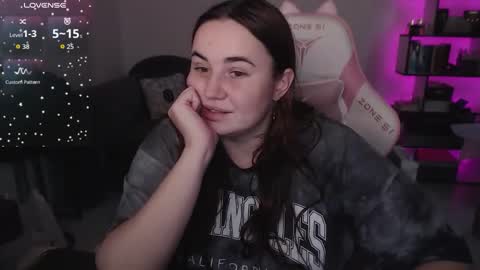 mari moore online show from November 25, 8:38 am