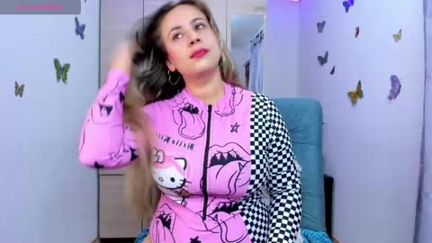 Maria camila online show from April 18, 7:07 pm