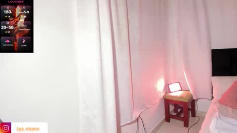 V A N E S S A  online show from December 21, 6:50 am