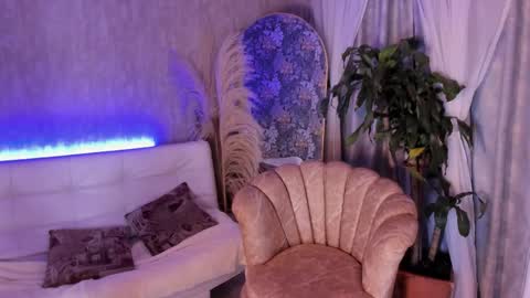 MARIA online show from November 3, 12:25 am