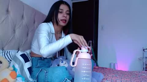 Vicky online show from October 9, 8:46 pm