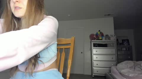 Pinkkitty online show from March 4, 2:38 am