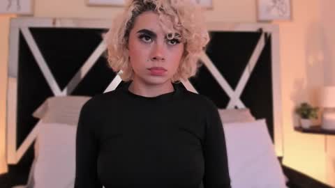 Snapshot of marian_pinzon chatting on September 23, 3:26 am Marian online show from September 23, 3:26 am