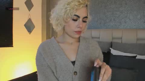 Marian online show from January 12, 7:08 pm