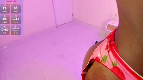 Marian Reynolds online show from February 6, 3:48 pm