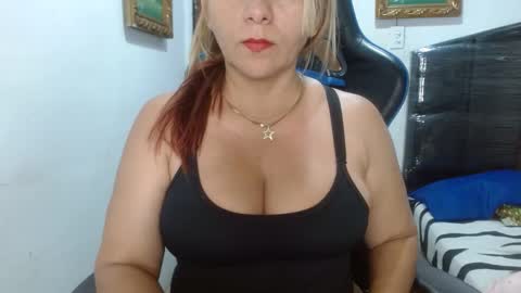 mariana995649 online show from January 30, 11:34 pm