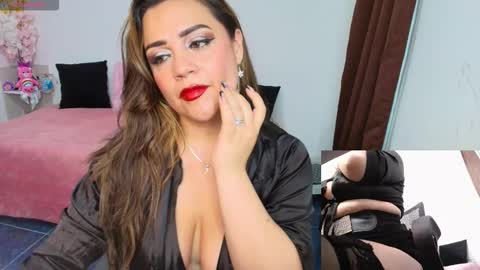 Mariana online show from March 27, 4:25 am