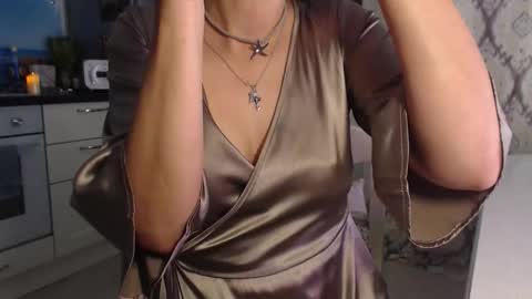 MarianaMur online show from November 22, 6:27 am