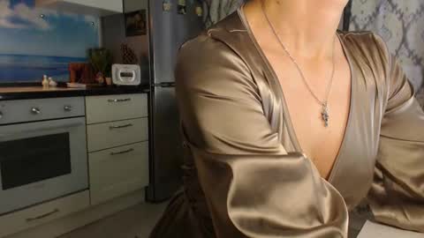 MarianaMur online show from November 9, 9:05 am