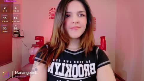 Snapshot of mariangeel_ chatting on February 18, 1:32 am mariangeel_ online show from February 18, 1:32 am