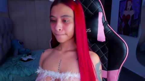 Snapshot of marianne__ chatting on October 16, 11:24 am M A R I A N E online show from October 16, 11:24 am