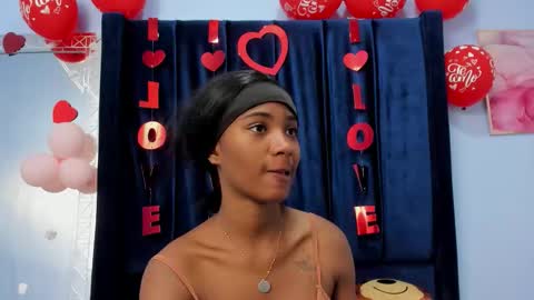 marianrosse online show from February 17, 9:25 pm