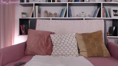 Snapshot of marie_antoinette62 chatting on December 2, 4:51 pm Maria online show from December 2, 4:51 pm