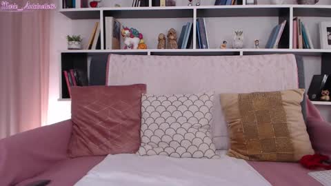 Snapshot of marie_antoinette62 chatting on February 24, 6:14 am Maria online show from February 24, 6:14 am