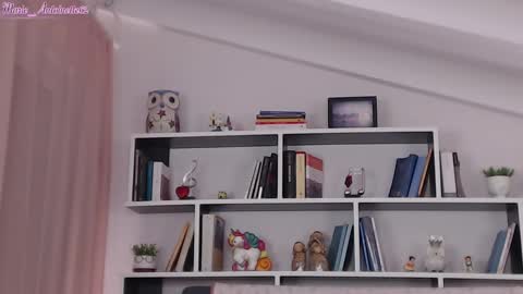 Snapshot of marie_antoinette62 chatting on February 23, 6:07 pm Maria online show from February 23, 6:07 pm