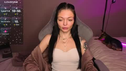 Maria  online show from April 19, 6:10 pm