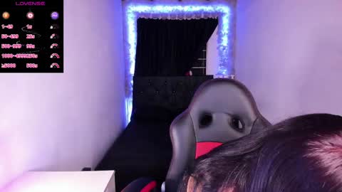 Snapshot of mariiana_hasper chatting on December 13, 11:06 pm Mariana Hasper online show from December 13, 11:06 pm