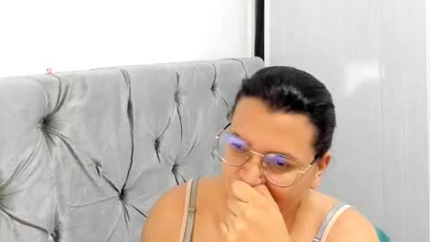 Snapshot of marilyn_garcia chatting on January 13, 12:30 am MARILYN SEXY online show from January 13, 12:30 am