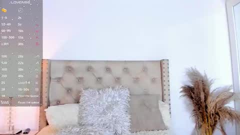 marilynrossy online show from January 15, 5:13 am