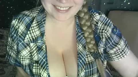 Marina online show from September 28, 9:42 pm