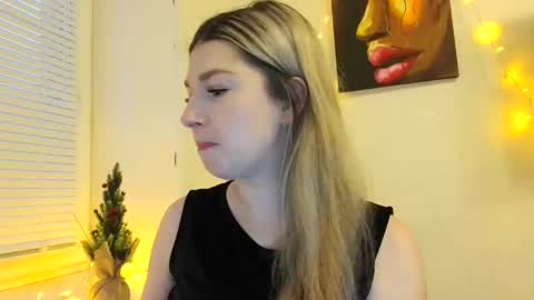 marina_xi online show from December 26, 1:10 pm