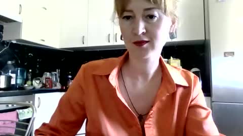 mariza_love359092 online show from April 13, 12:39 pm