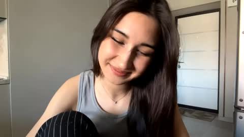 Kalli online show from June 3, 2:33 pm