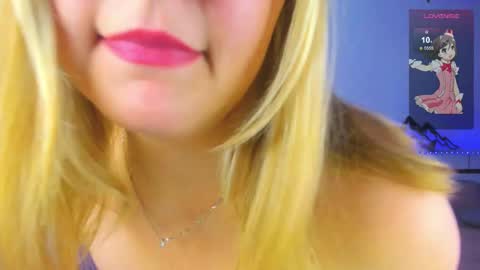 Snapshot of marry_evans_ chatting on September 18, 1:48 am marry_evans_ online show from September 18, 1:48 am