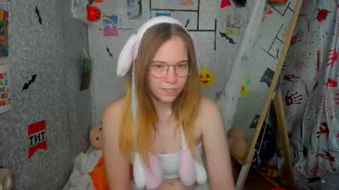 marryjanes online show from October 31, 9:24 am