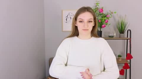 Maria online show from April 15, 10:16 am