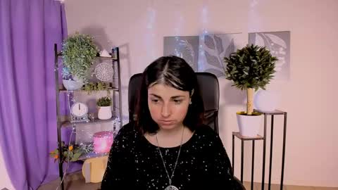 martaedams online show from May 27, 6:32 am