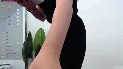 Snapshot of marthina_thompson chatting on December 11, 3:26 pm marthina thompson online show from December 11, 3:26 pm