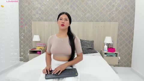 Snapshot of martina_ayala chatting on September 11, 11:43 am Martina online show from September 11, 11:43 am