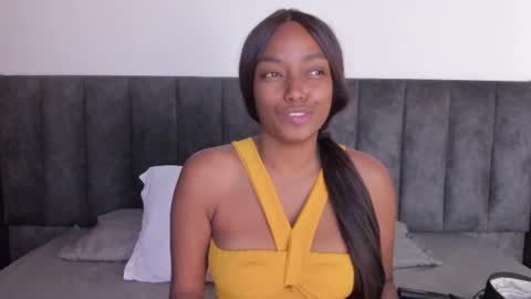 Laura online show from February 27, 7:47 pm