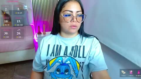 Hey im martina online show from June 7, 7:48 am