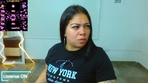 Snapshot of martina_tay chatting on March 12, 3:02 am Hey im martina online show from March 12, 3:02 am