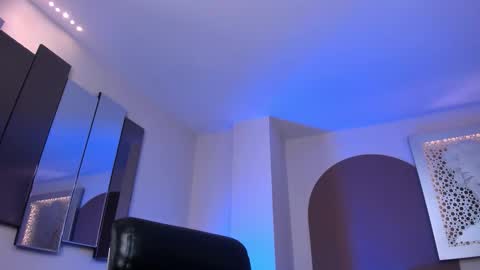 Martinna Bonnet online show from November 27, 10:07 am